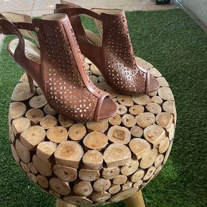 Brown guess heels only work once